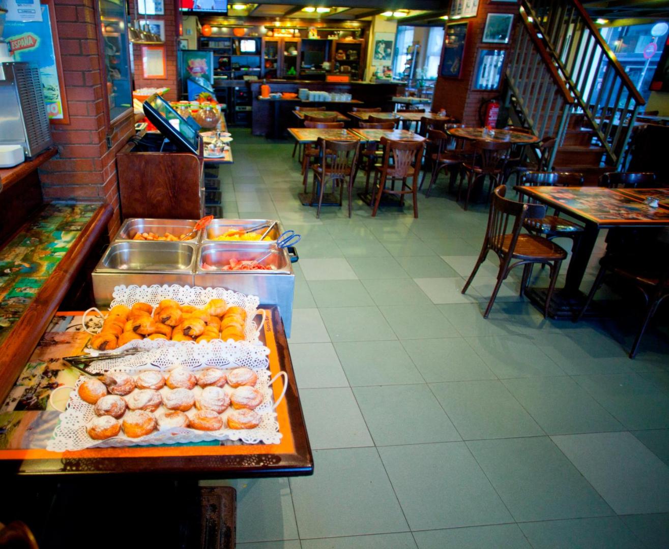 Hotel Subur