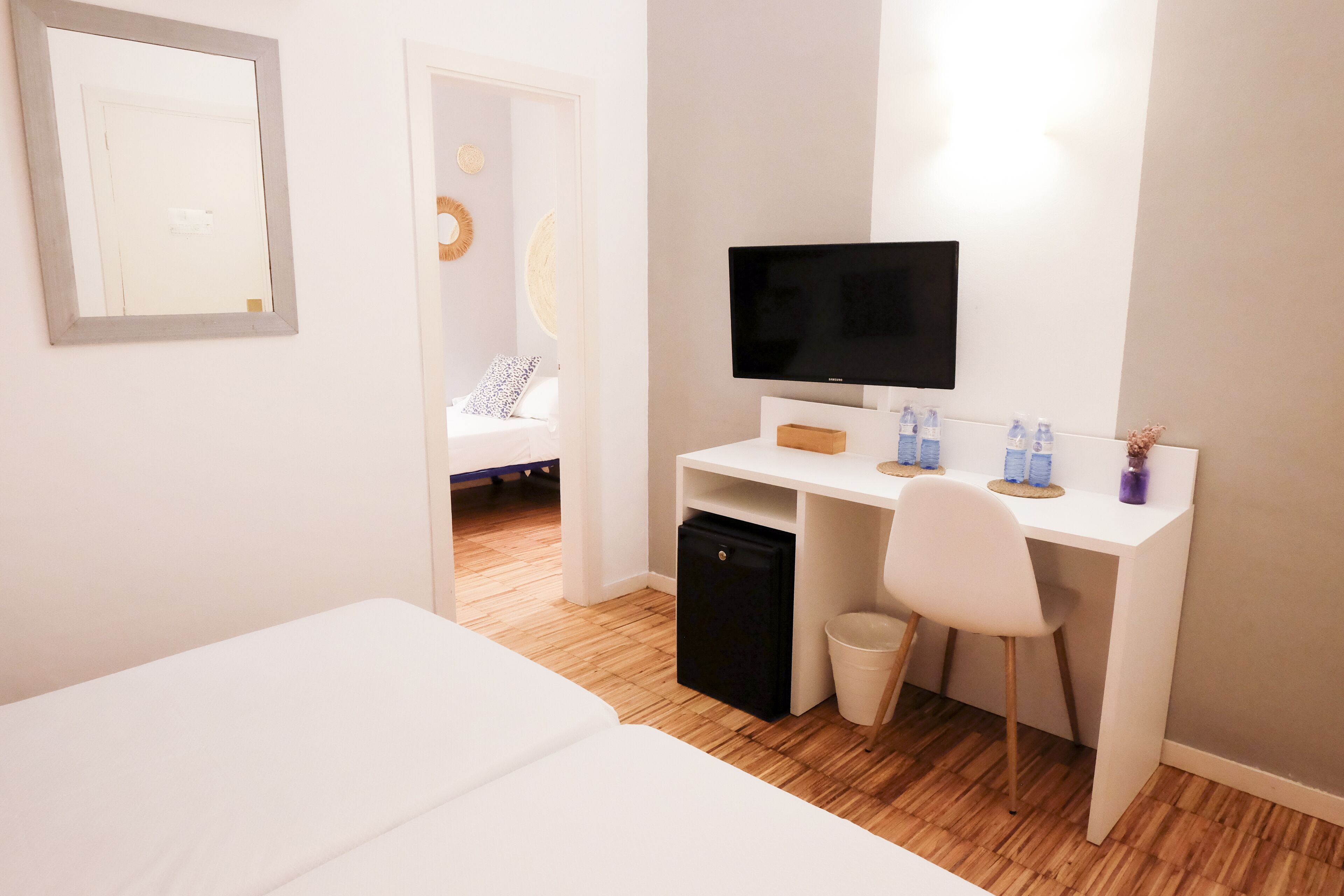 Hotel Subur