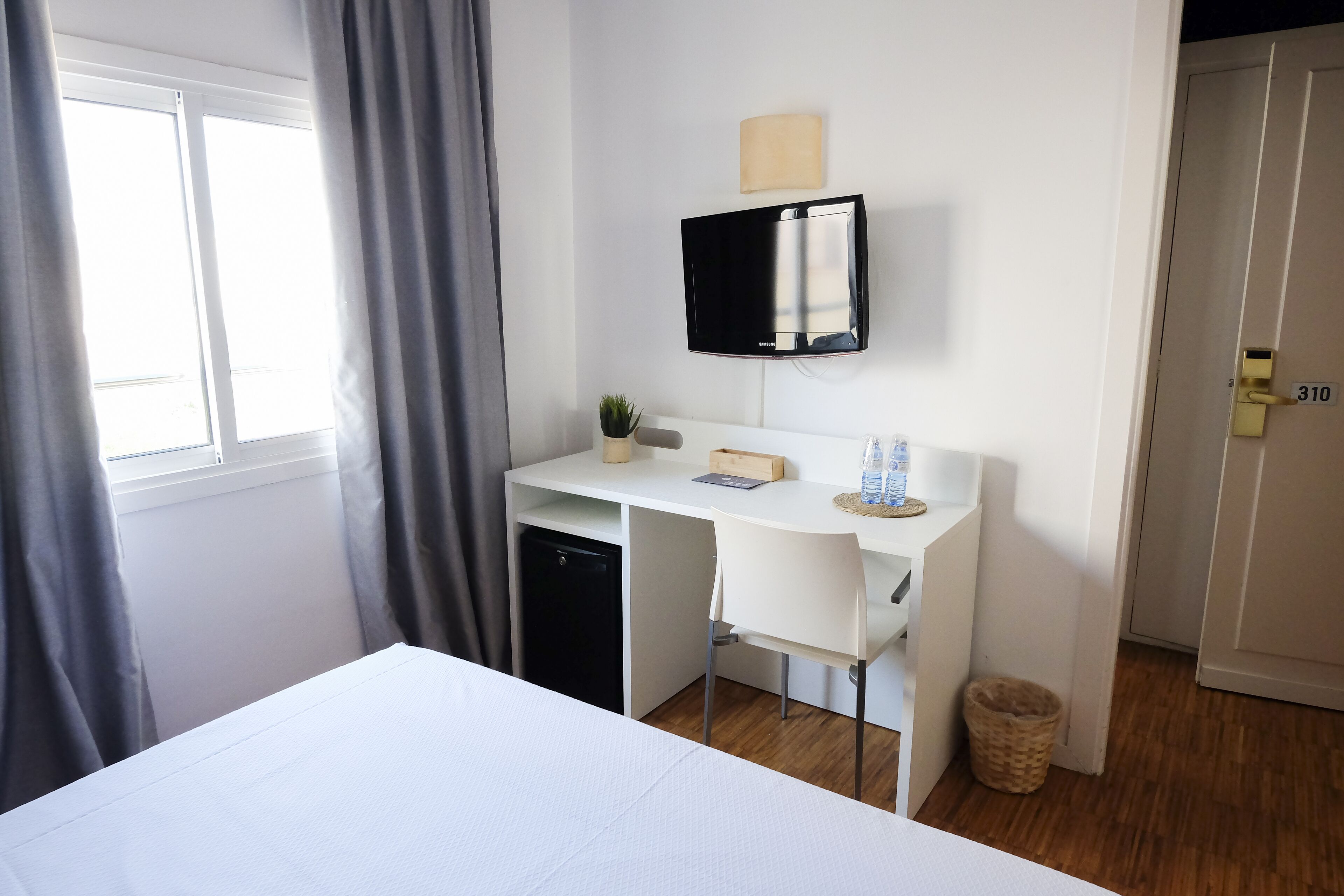 Hotel Subur