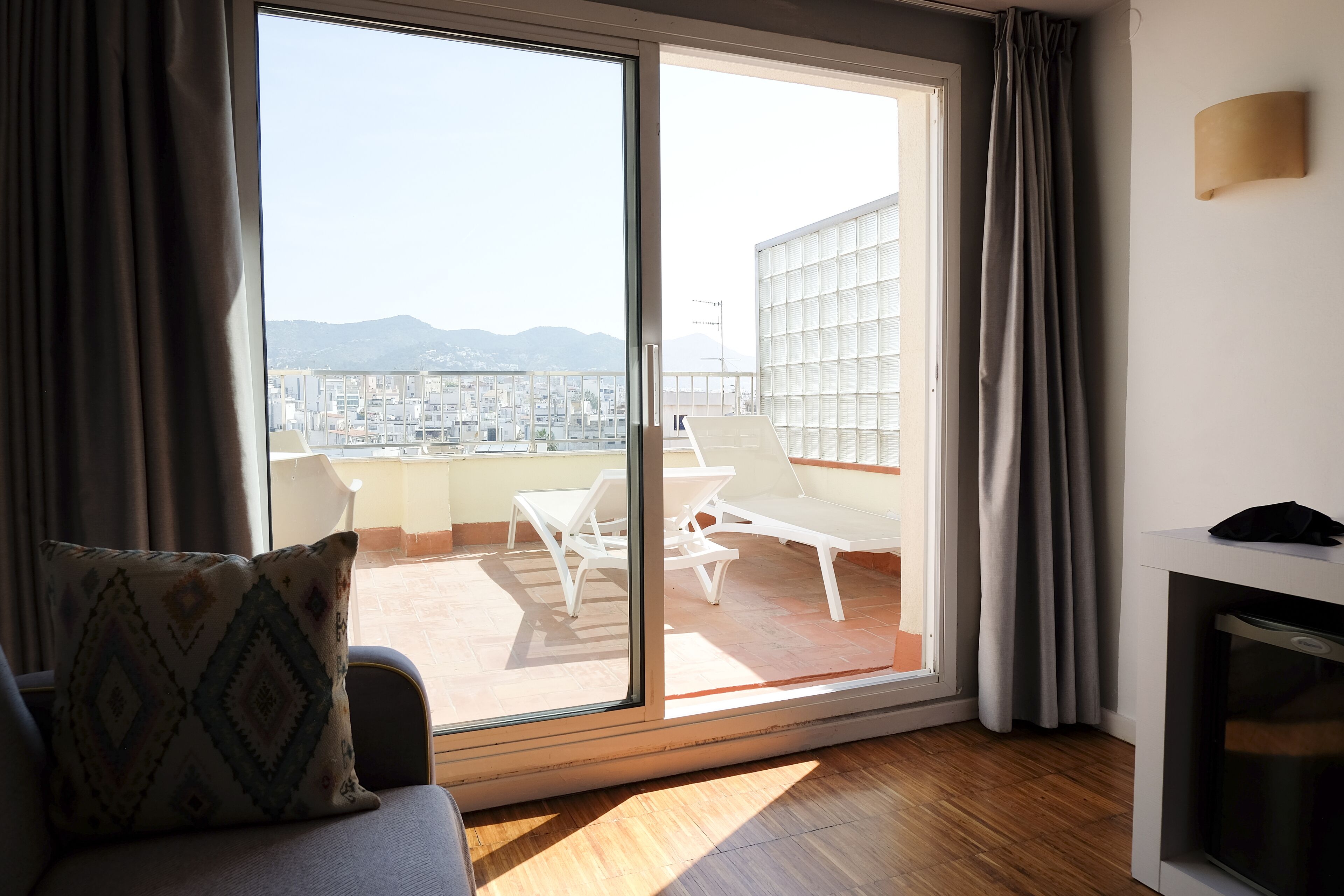 Hotel Subur