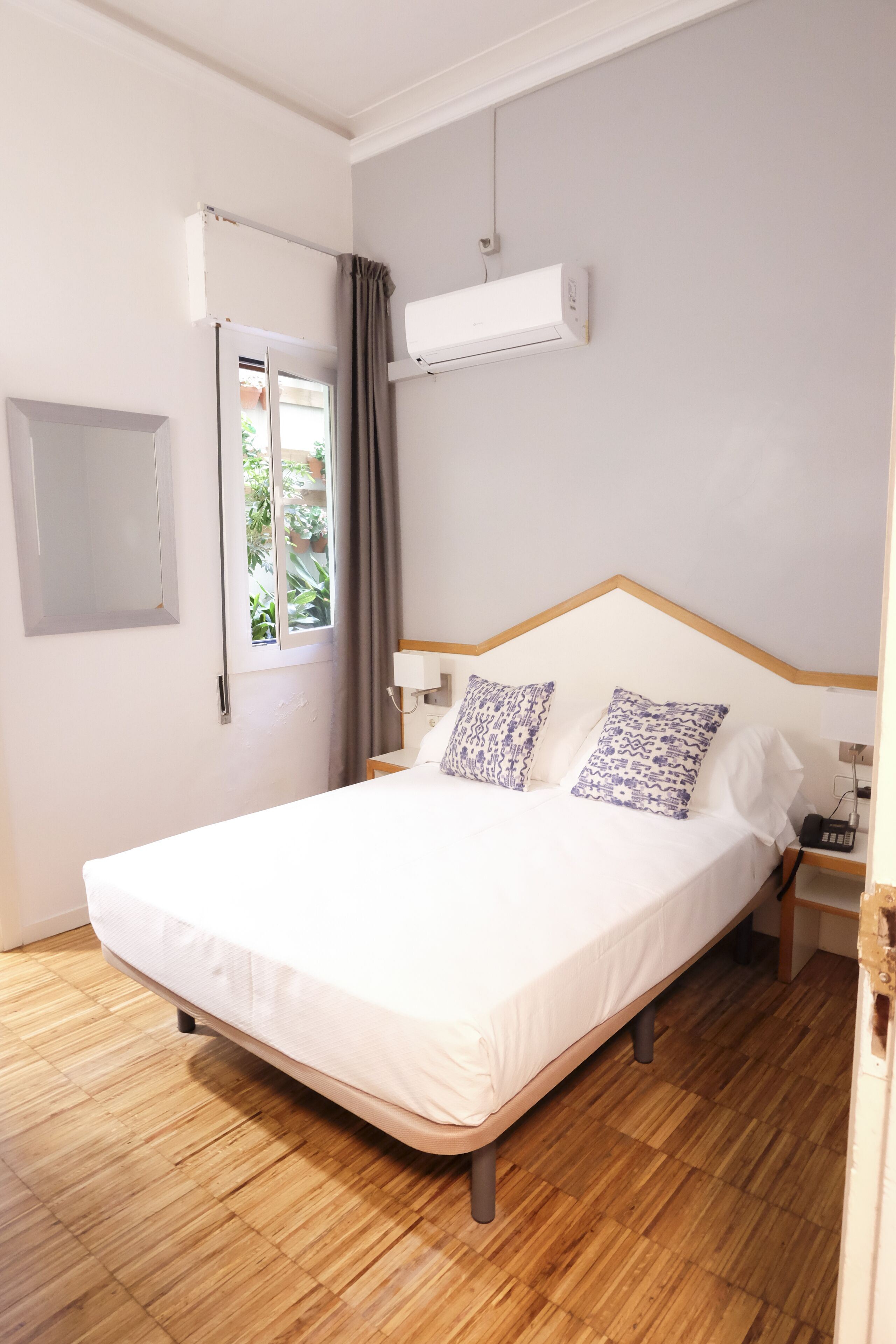 Hotel Subur