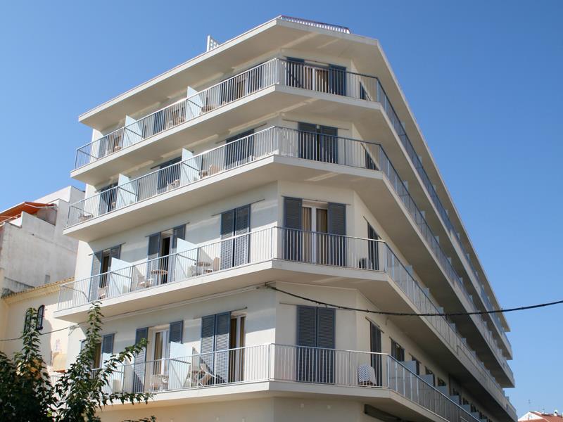 Hotel Subur