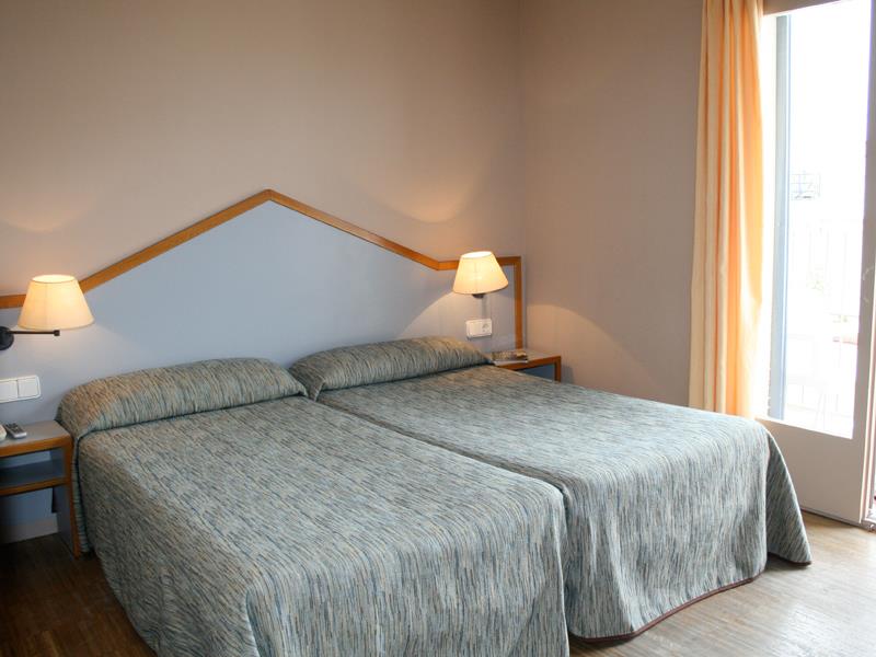 Hotel Subur