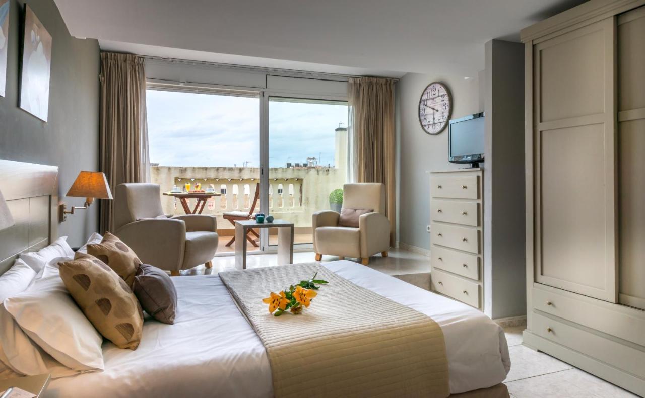 Alexandra Aparthotel