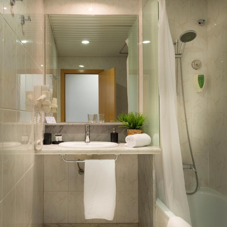 Alexandra Aparthotel