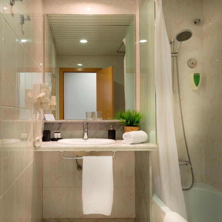 Alexandra Aparthotel