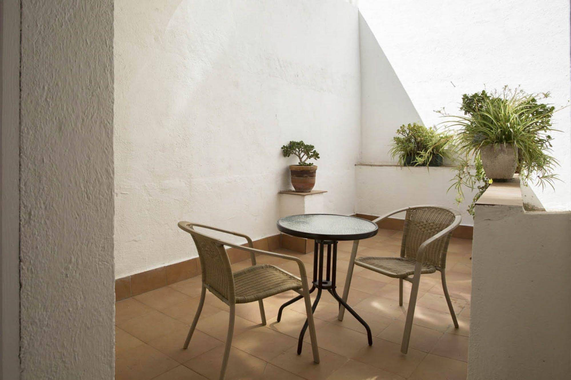 Hostal Alhambra