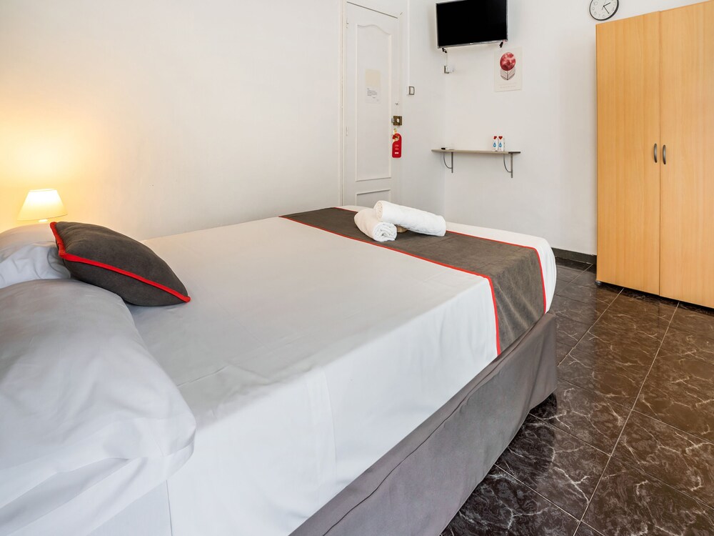 Hostal Patio de la Luna by OYO Rooms