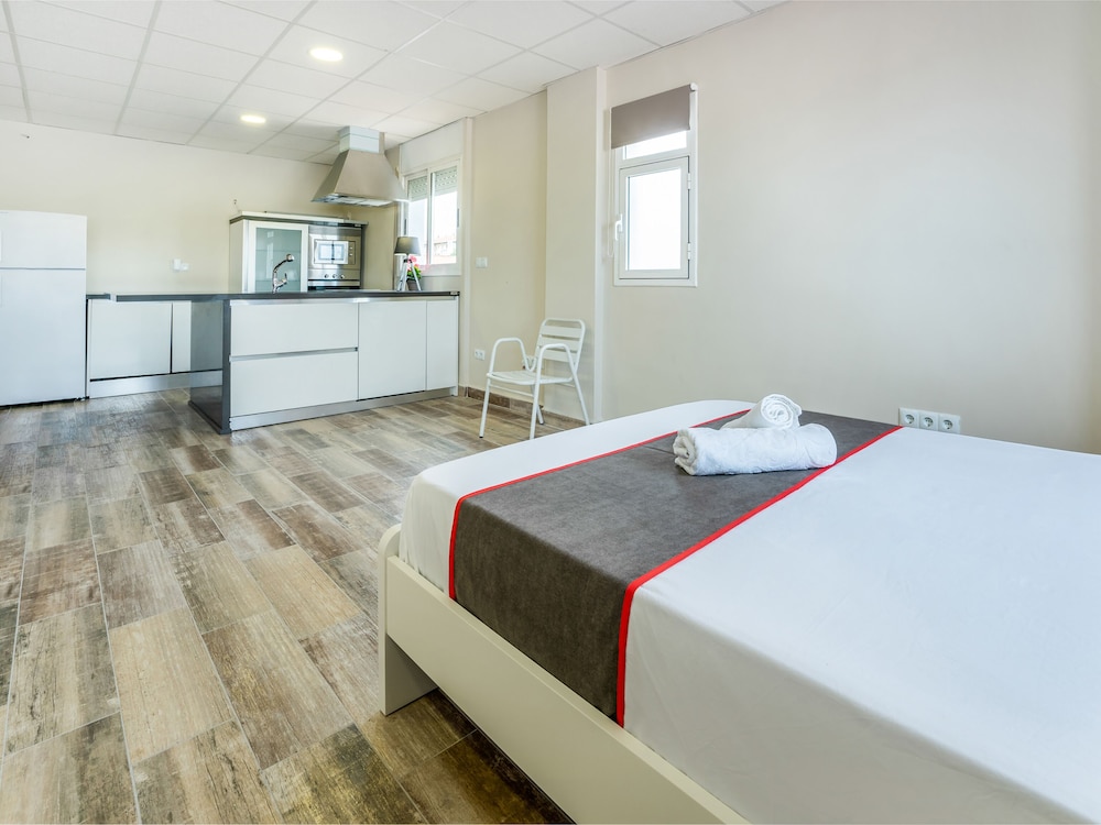 Hostal Patio de la Luna by OYO Rooms
