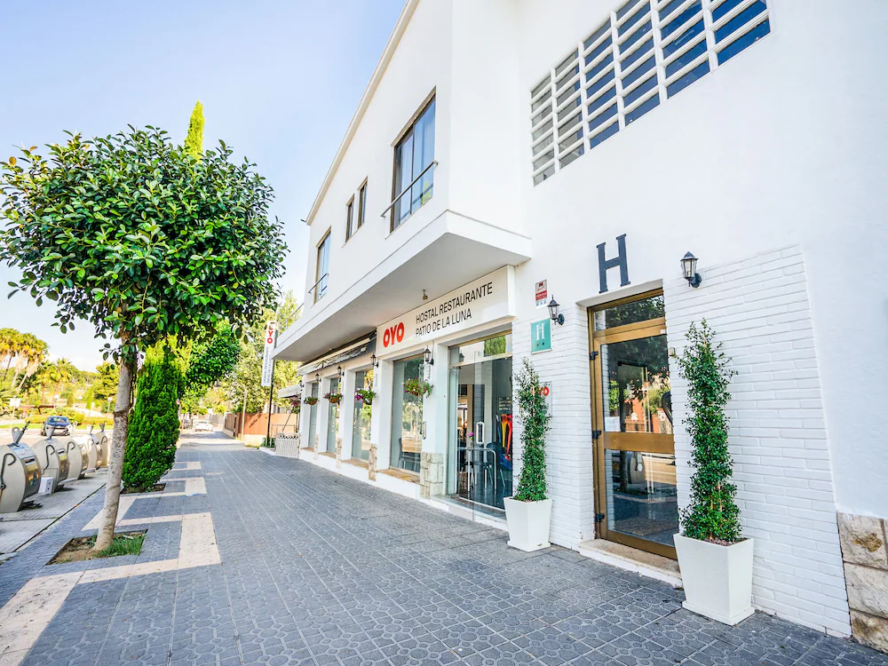 Hostal Patio de la Luna by OYO Rooms