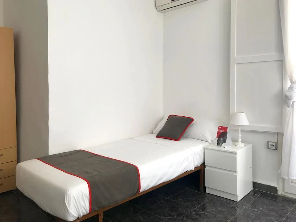 Hostal Patio de la Luna by OYO Rooms