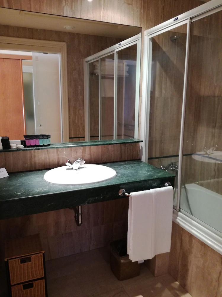Marea Aparthotel