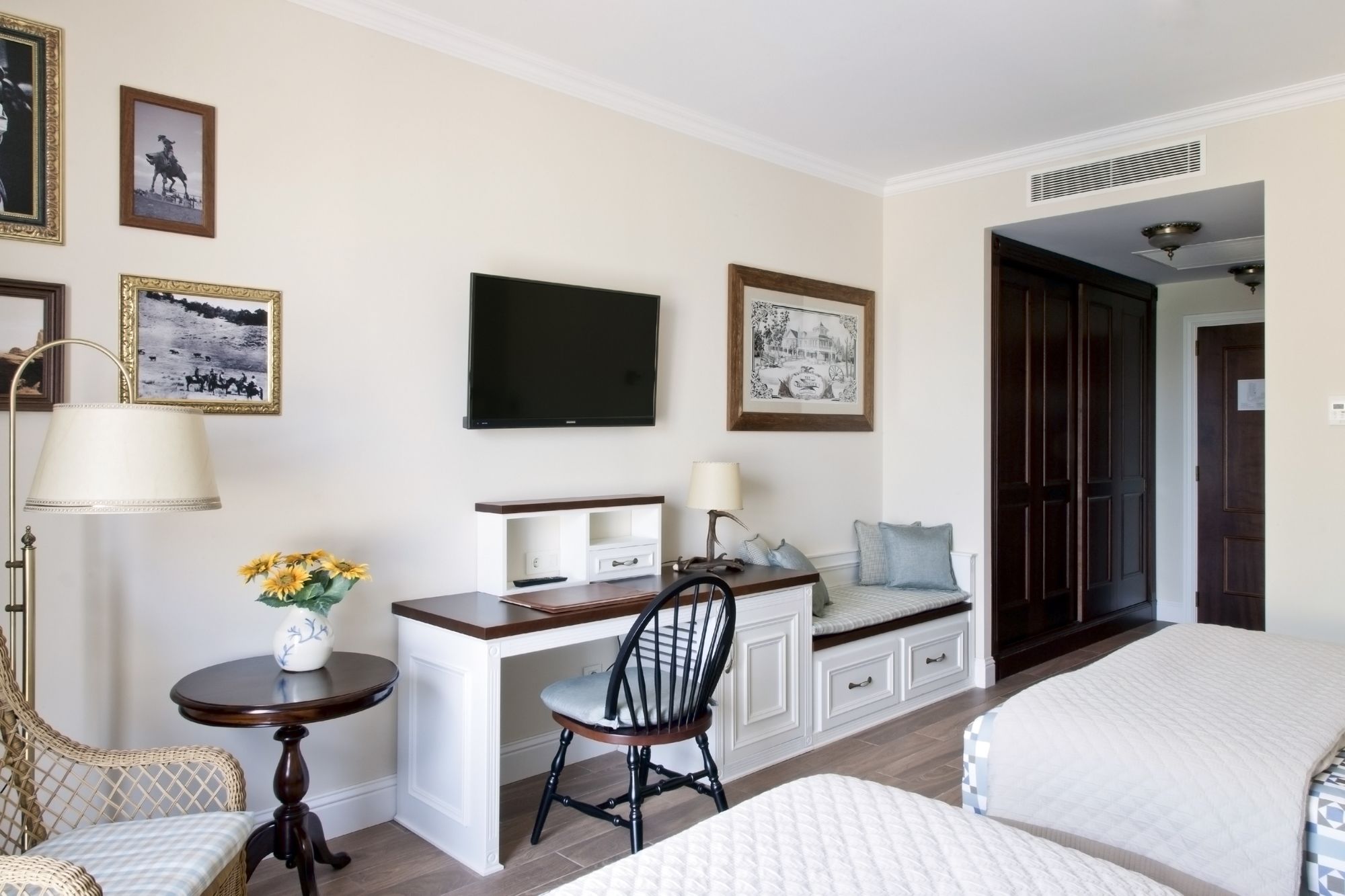 Hotel Gold River at PortAventura World
