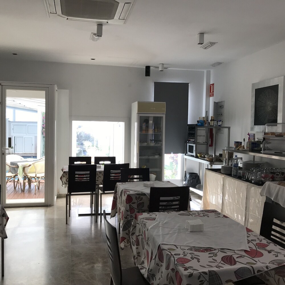 Hotel Senderos