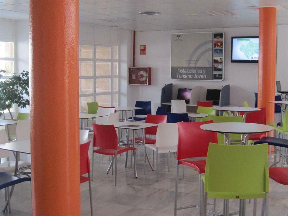 Albergue Inturjoven Almería - Hostel
