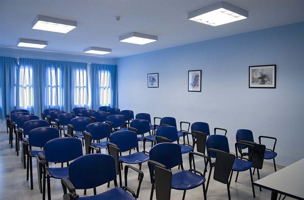 Albergue Inturjoven Almería - Hostel