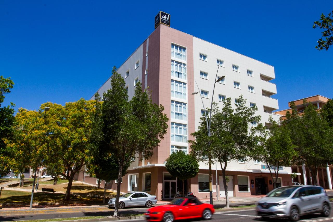 Avenida Hotel