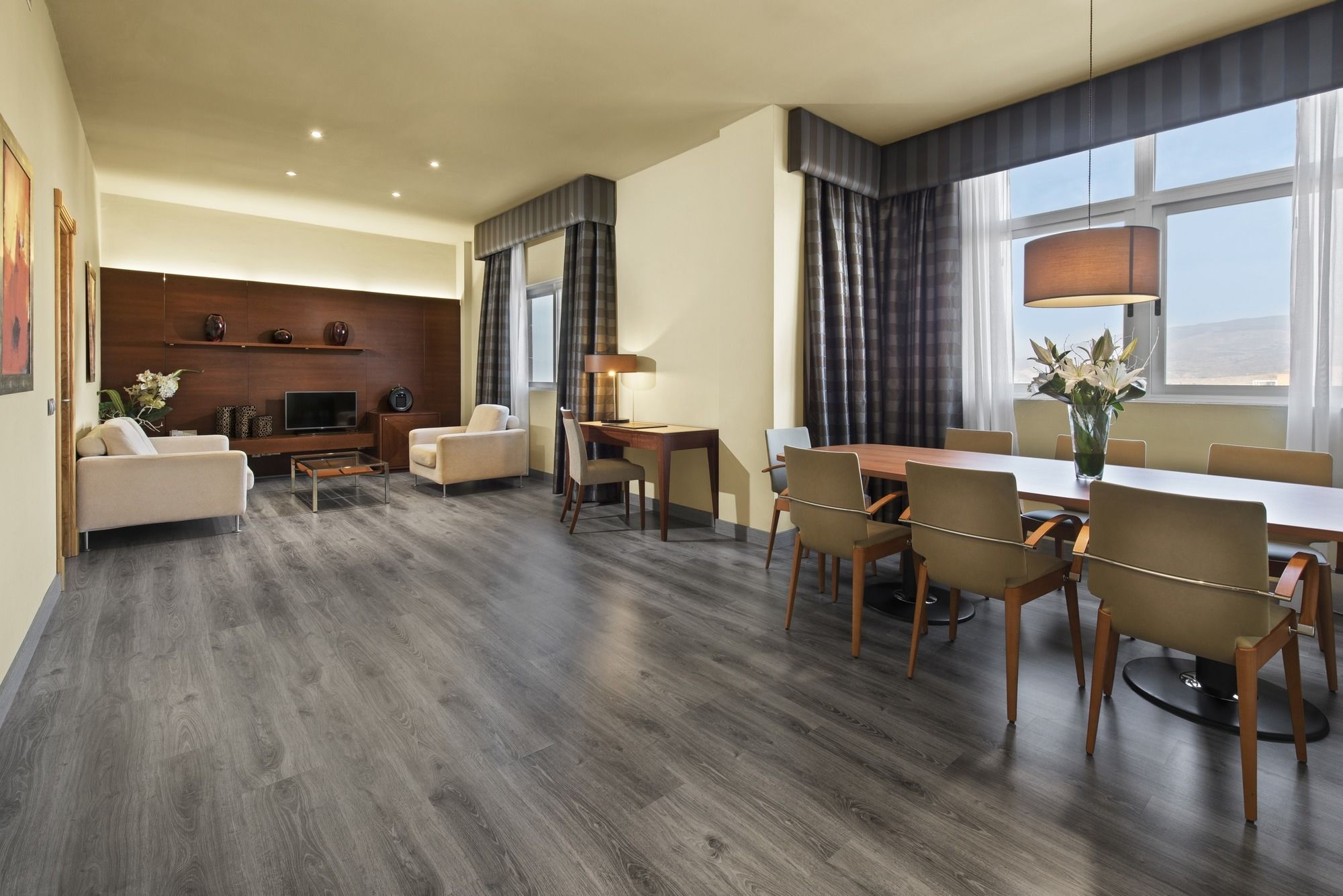 Elba Almería Business & Convention Hotel