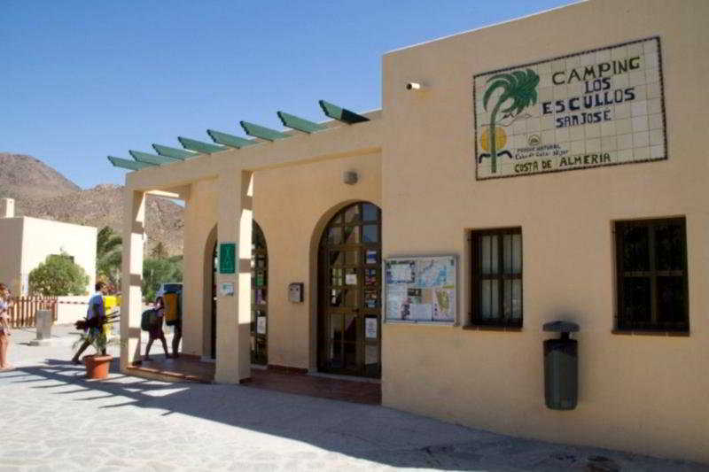 Los Escullos