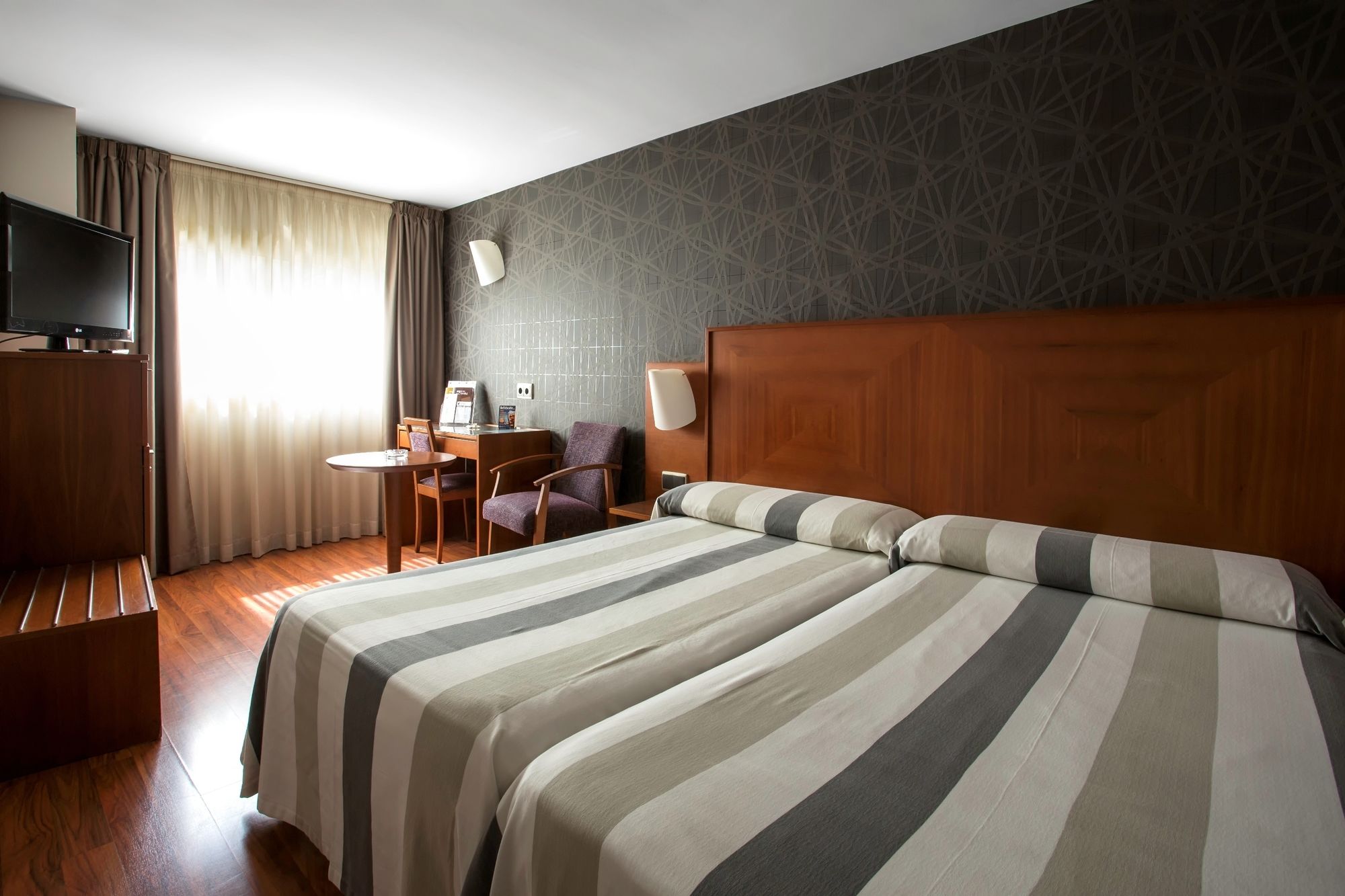 Nuevo Torreluz Hotel