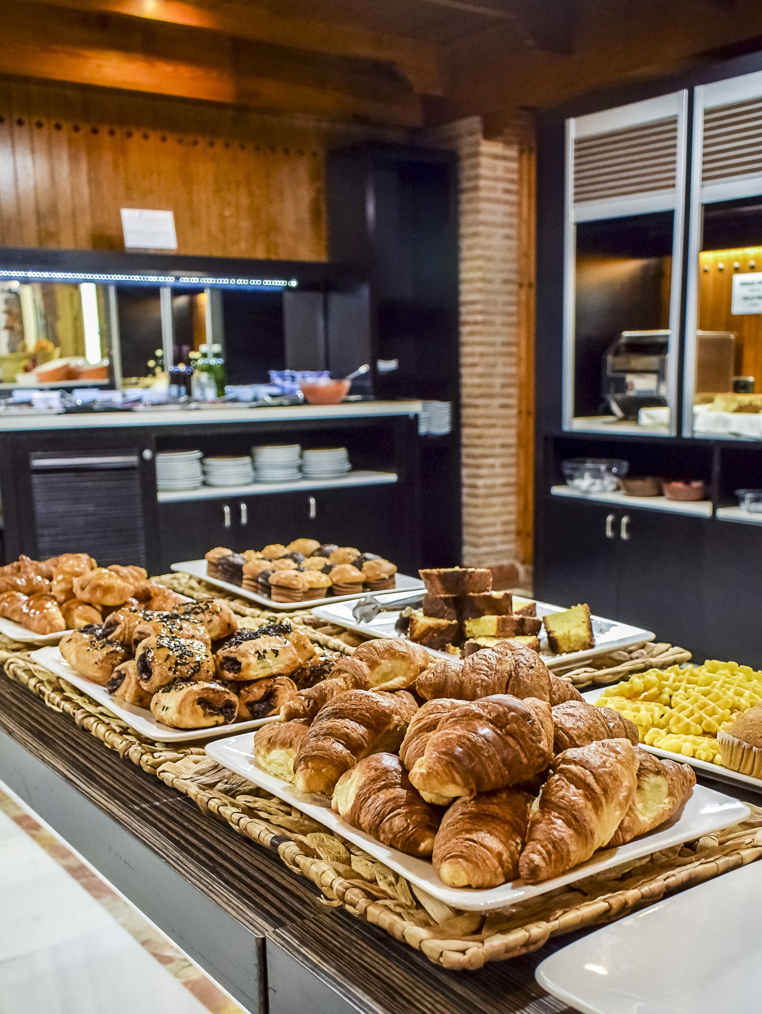 Nuevo Torreluz Hotel