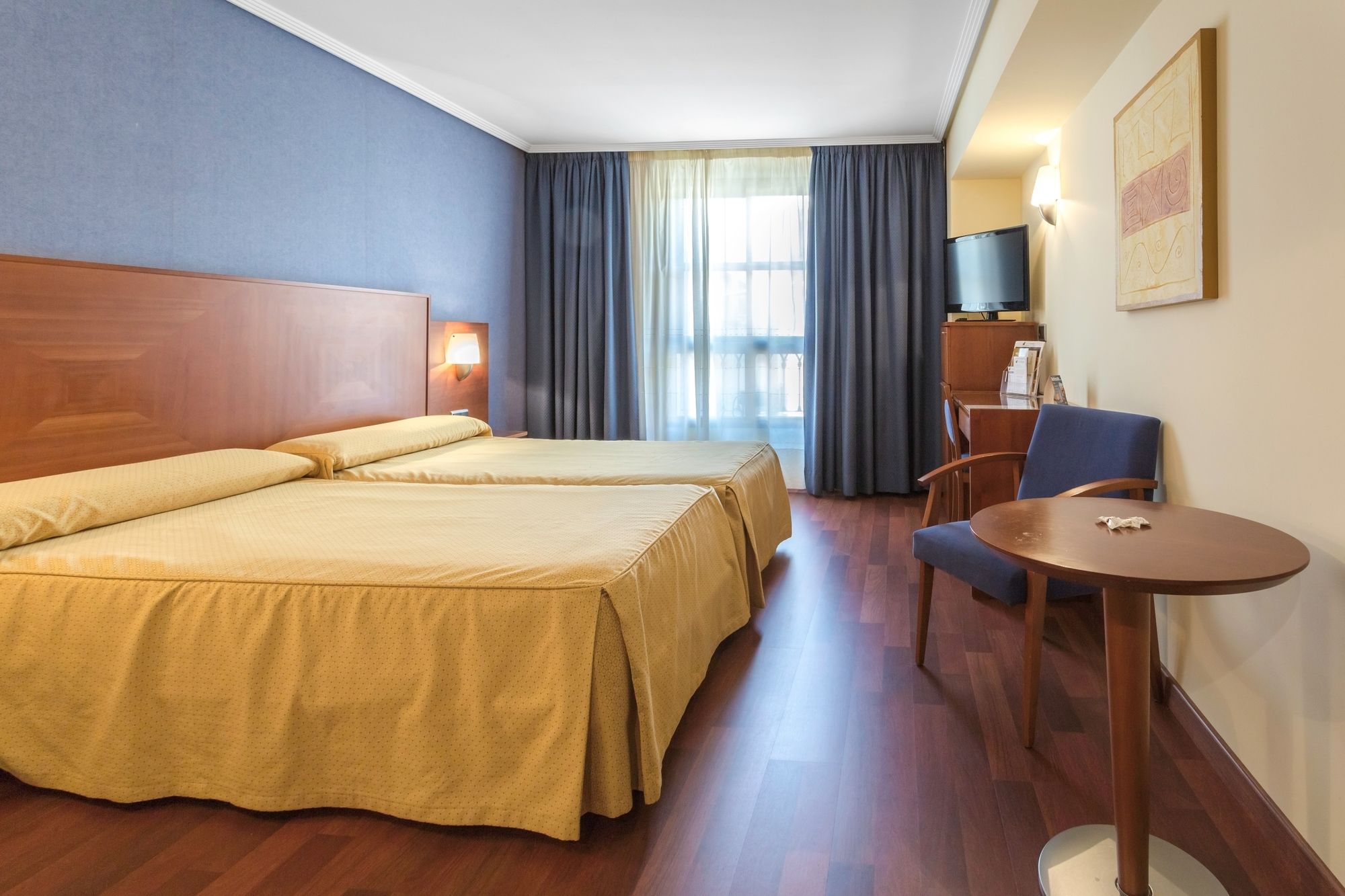 Nuevo Torreluz Hotel