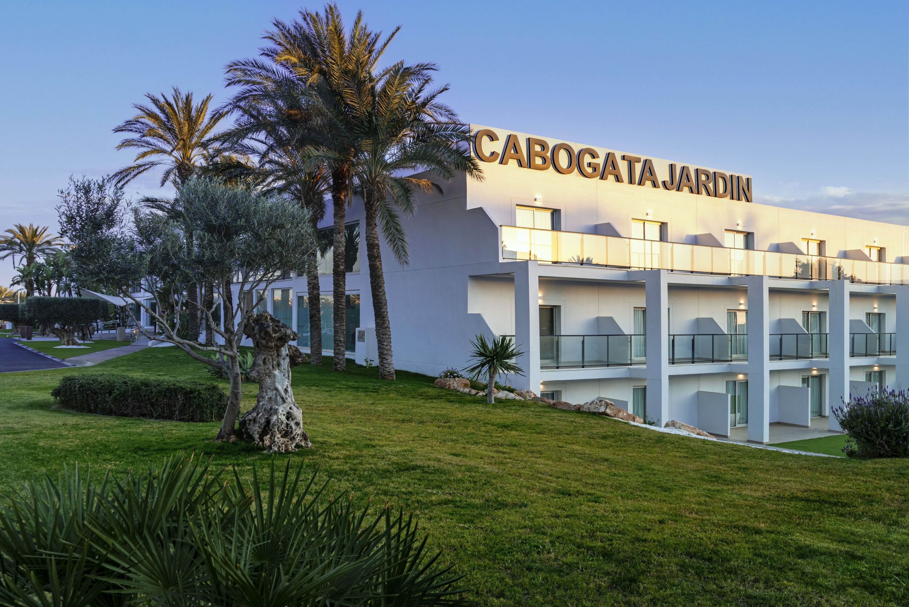 Cabogata Jardin