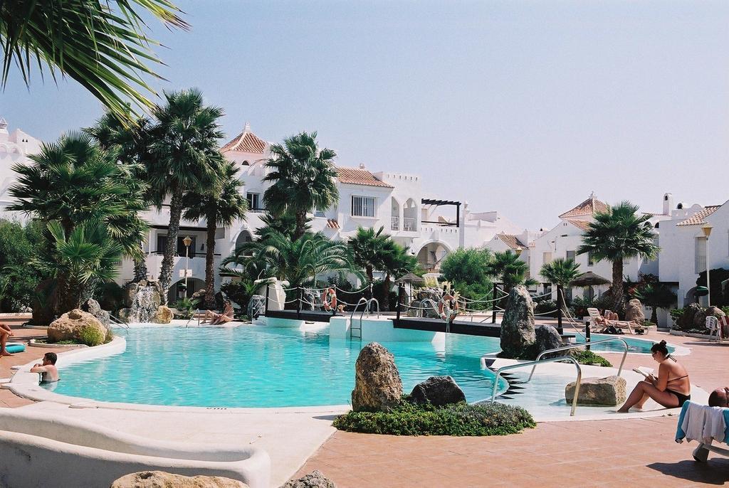 Apartamentos Golf Center Pueblo