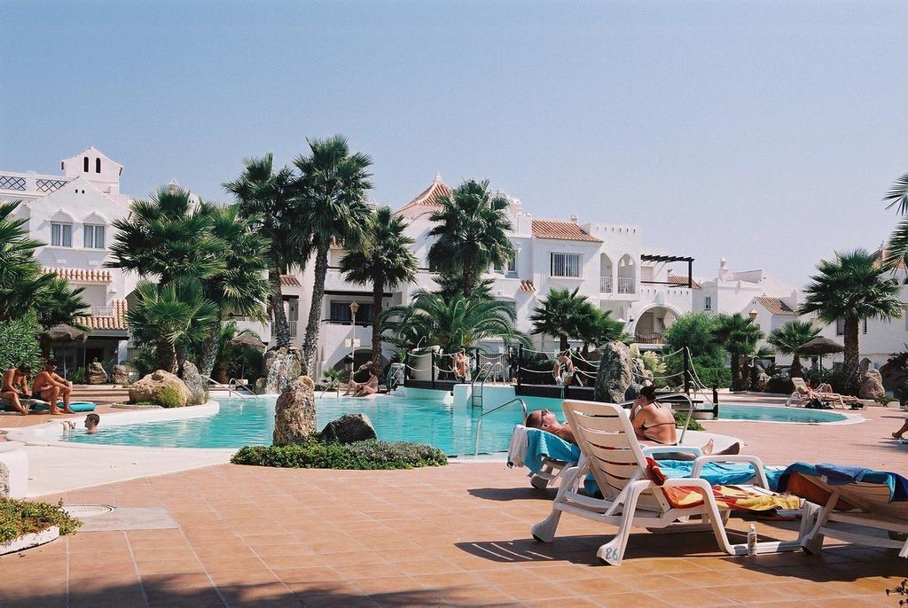 Apartamentos Golf Center Pueblo