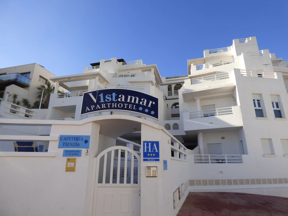 Aparthotel Vistamar