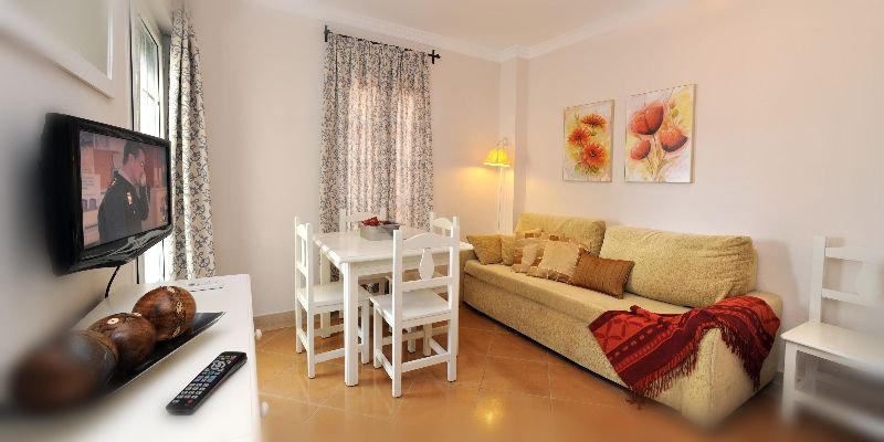 Apartamentos Leo San Bruno