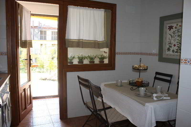 Conjunto Residencial Las Encinas