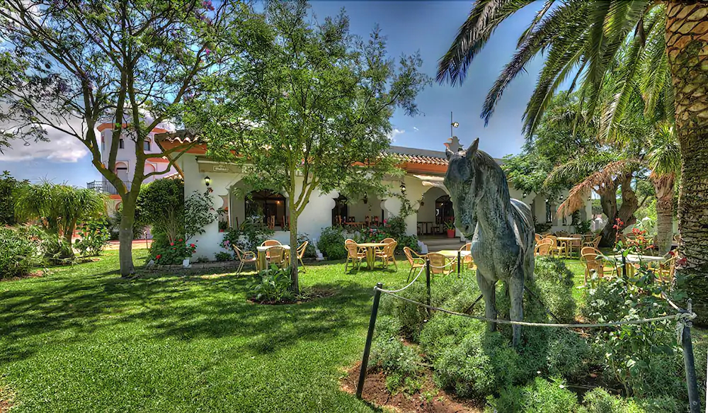 Alhambra Hostal