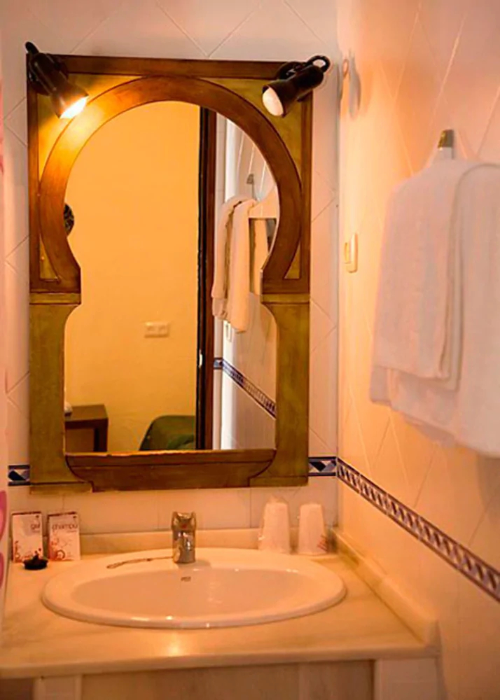 Alhambra Hostal