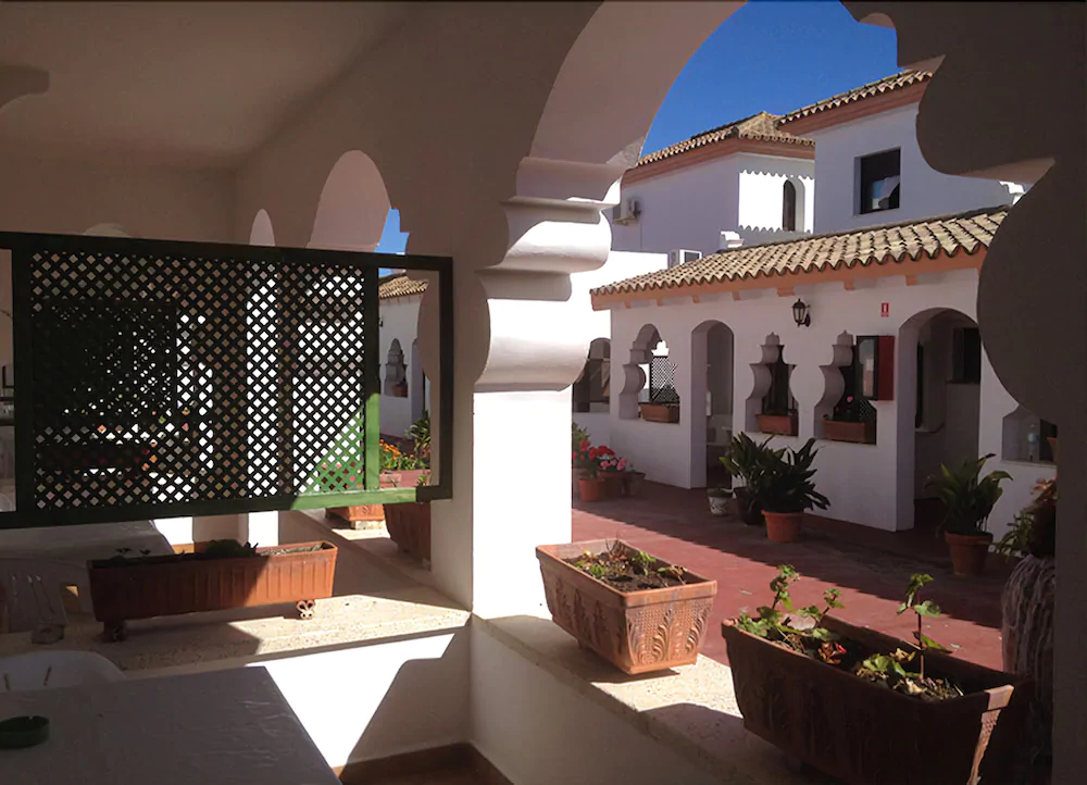 Alhambra Hostal