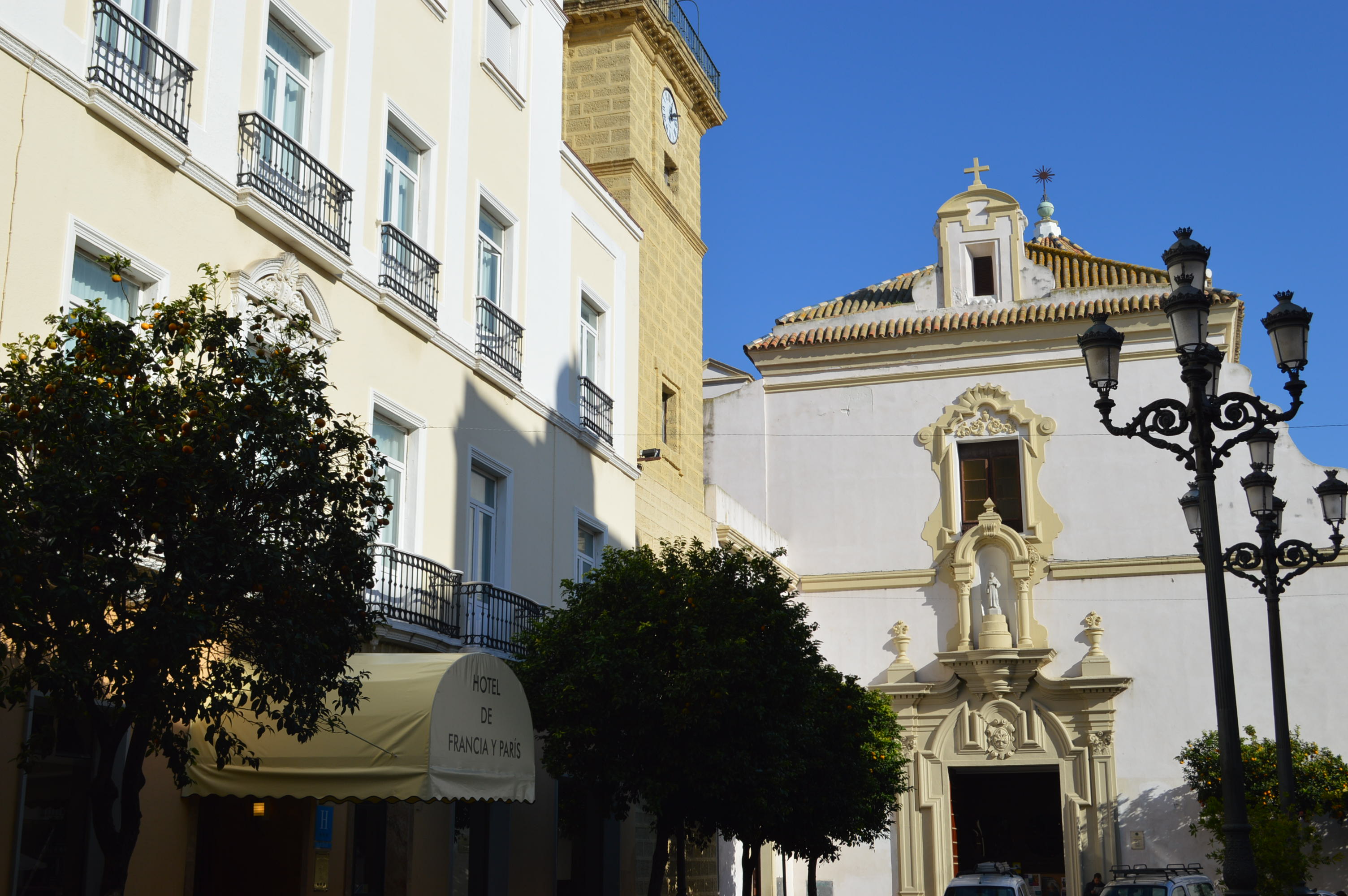 Hotel De Francia y París