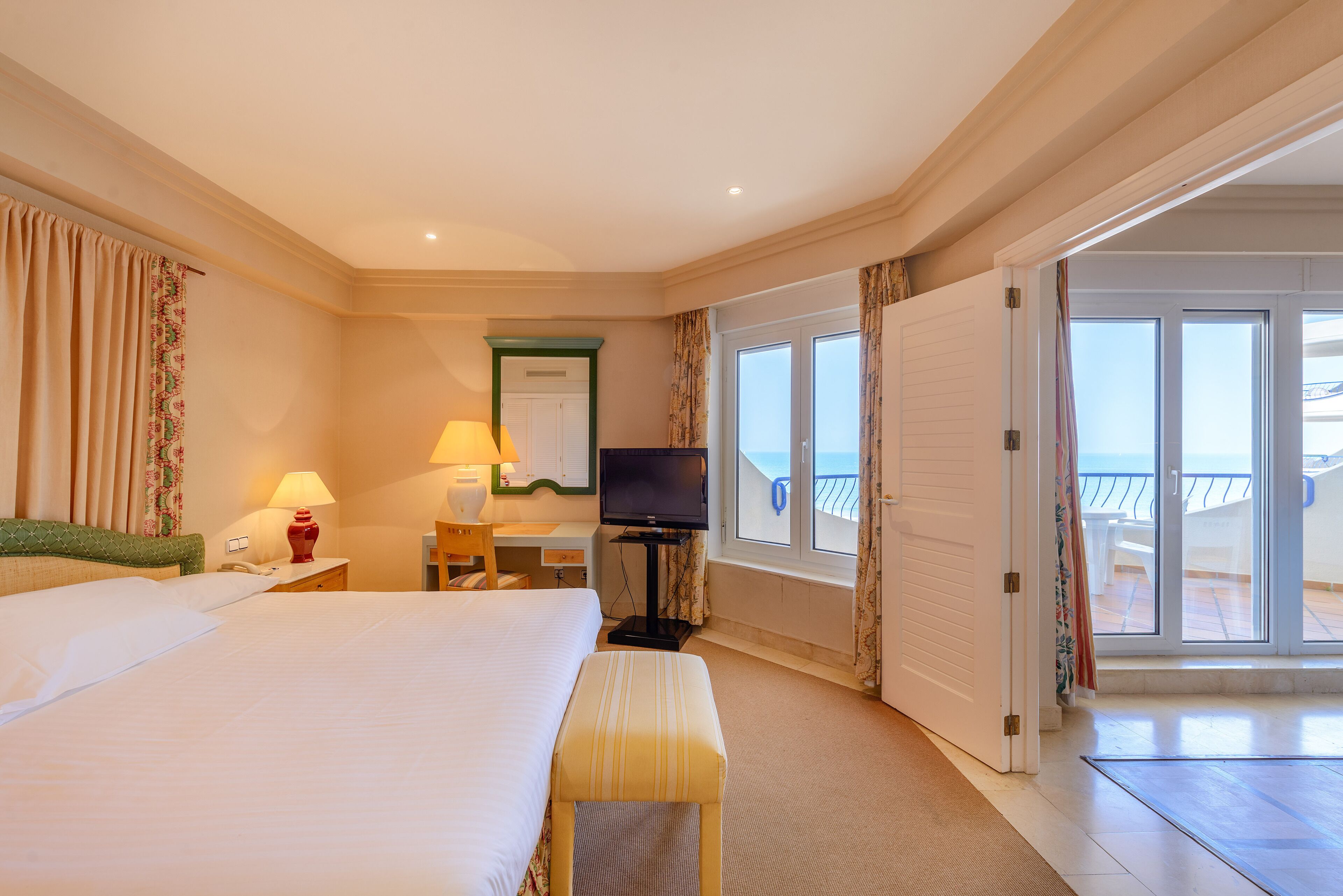 Hotel Playa Victoria