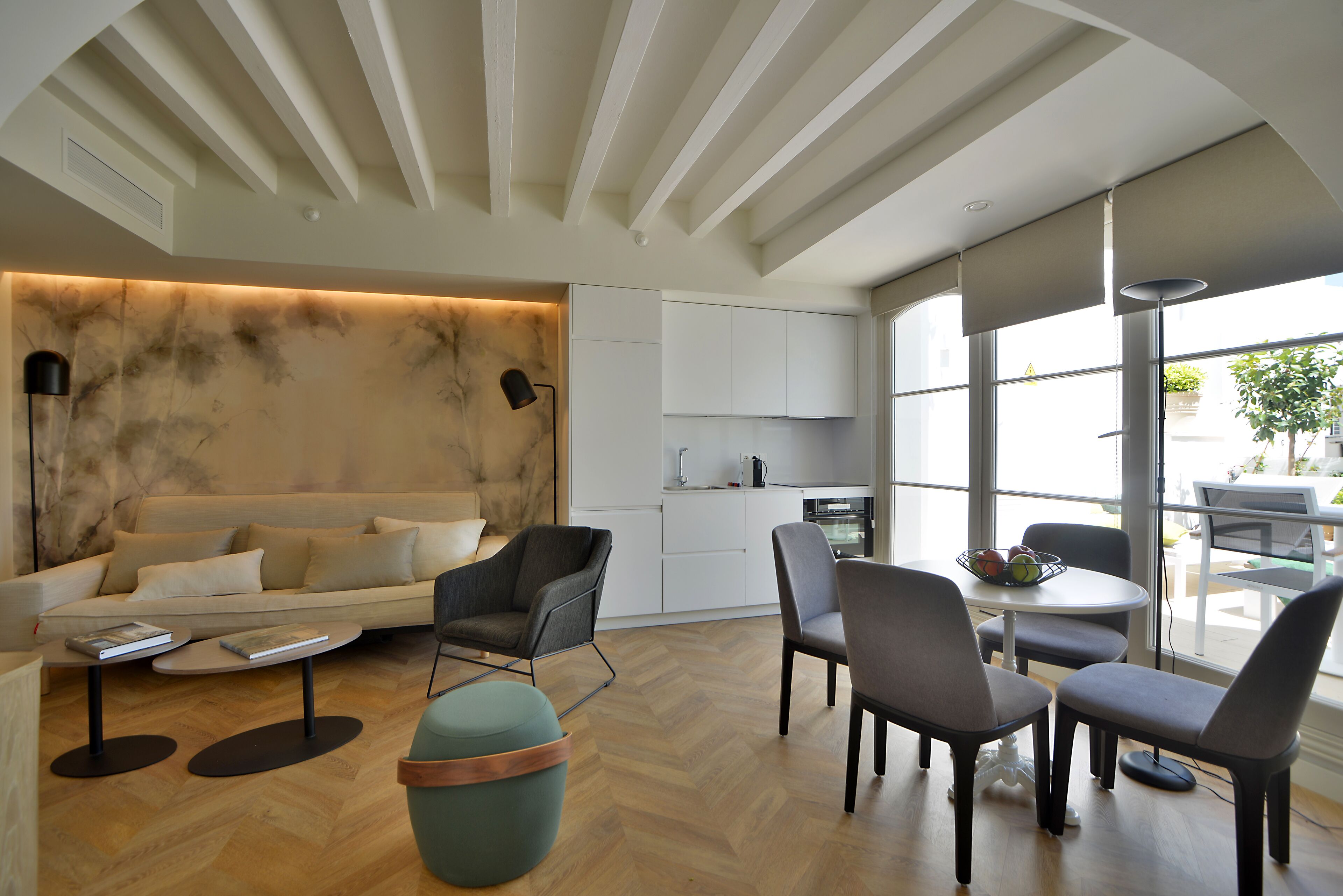 Plaza Mina Suites
