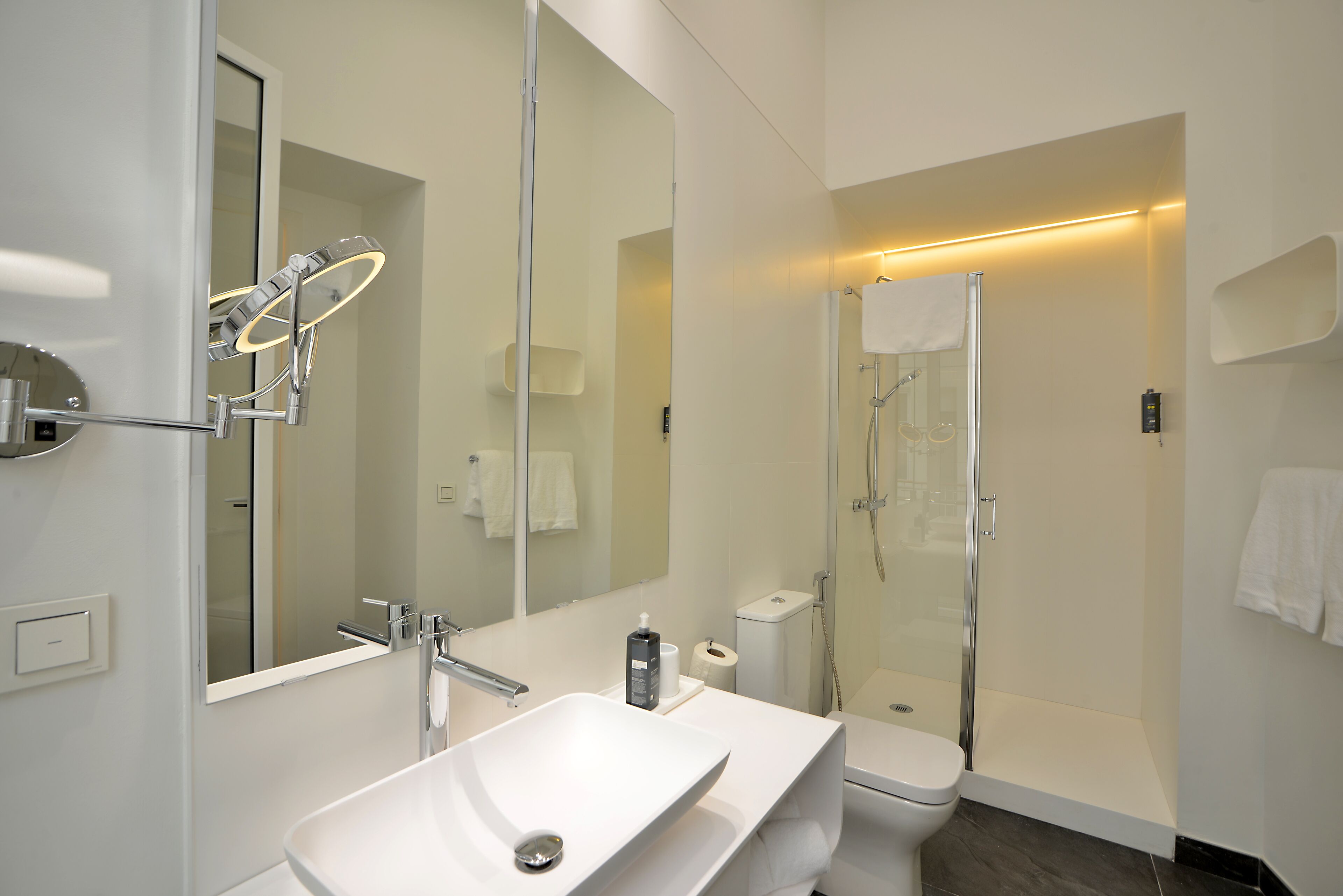 Plaza Mina Suites
