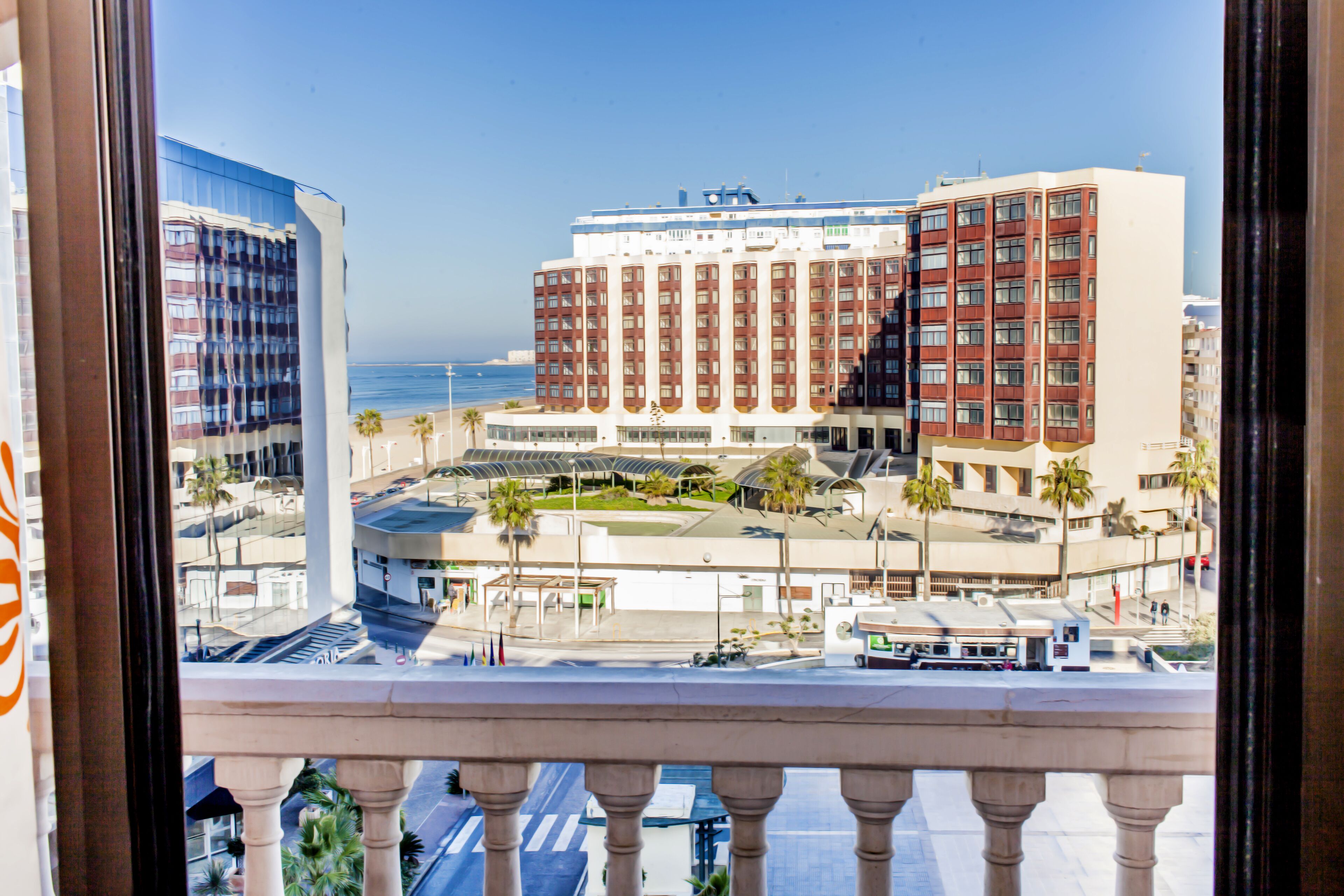 Spa Cádiz Plaza