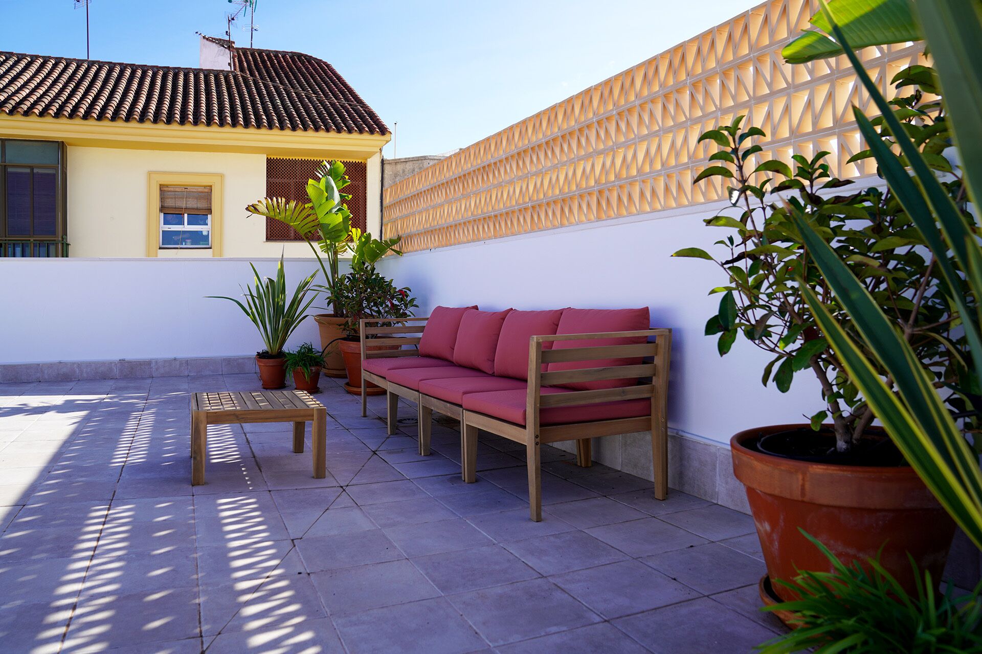 Casa De La Vega Suites
