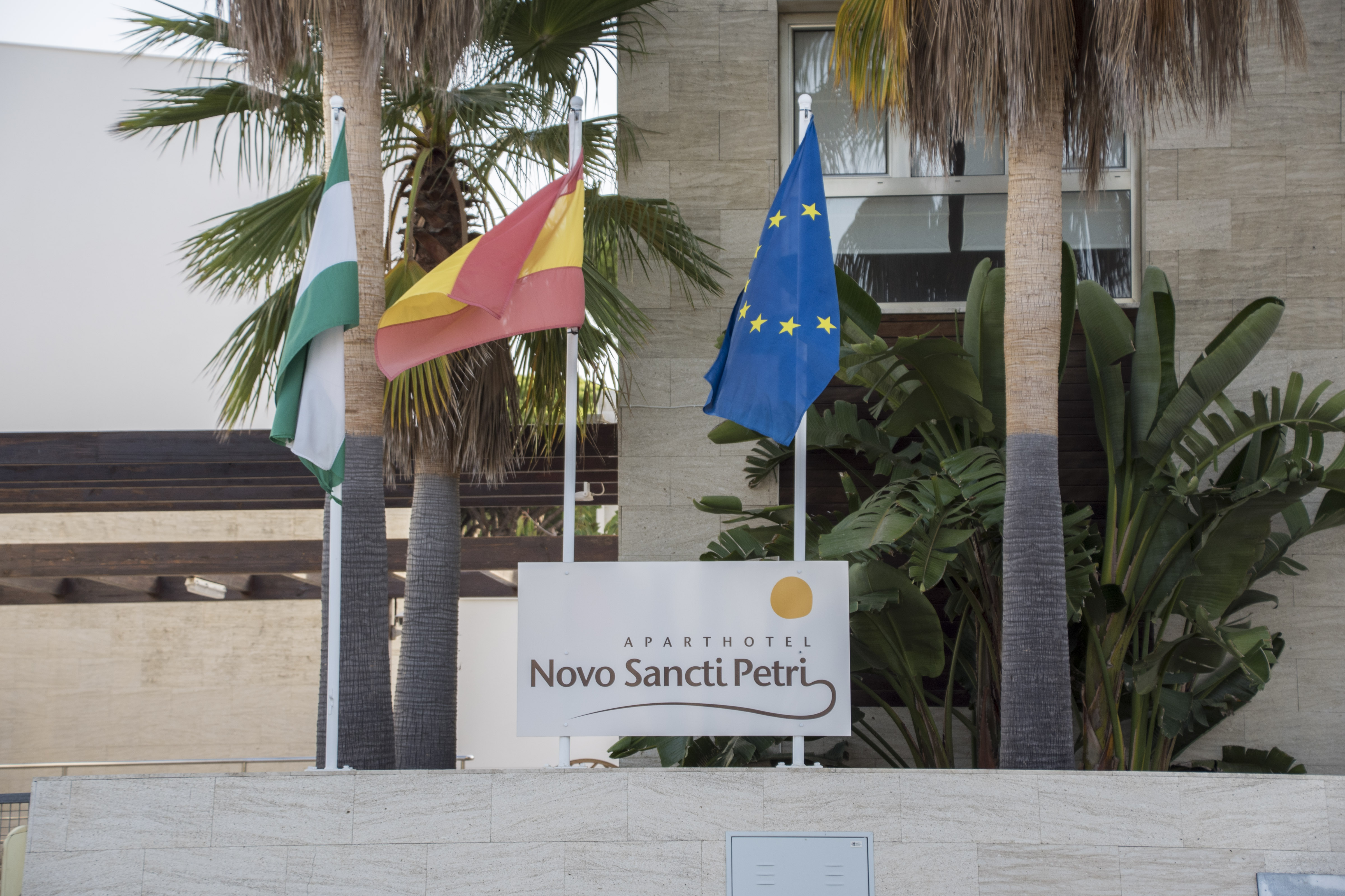 Novo Sancti Petri Aparthotel