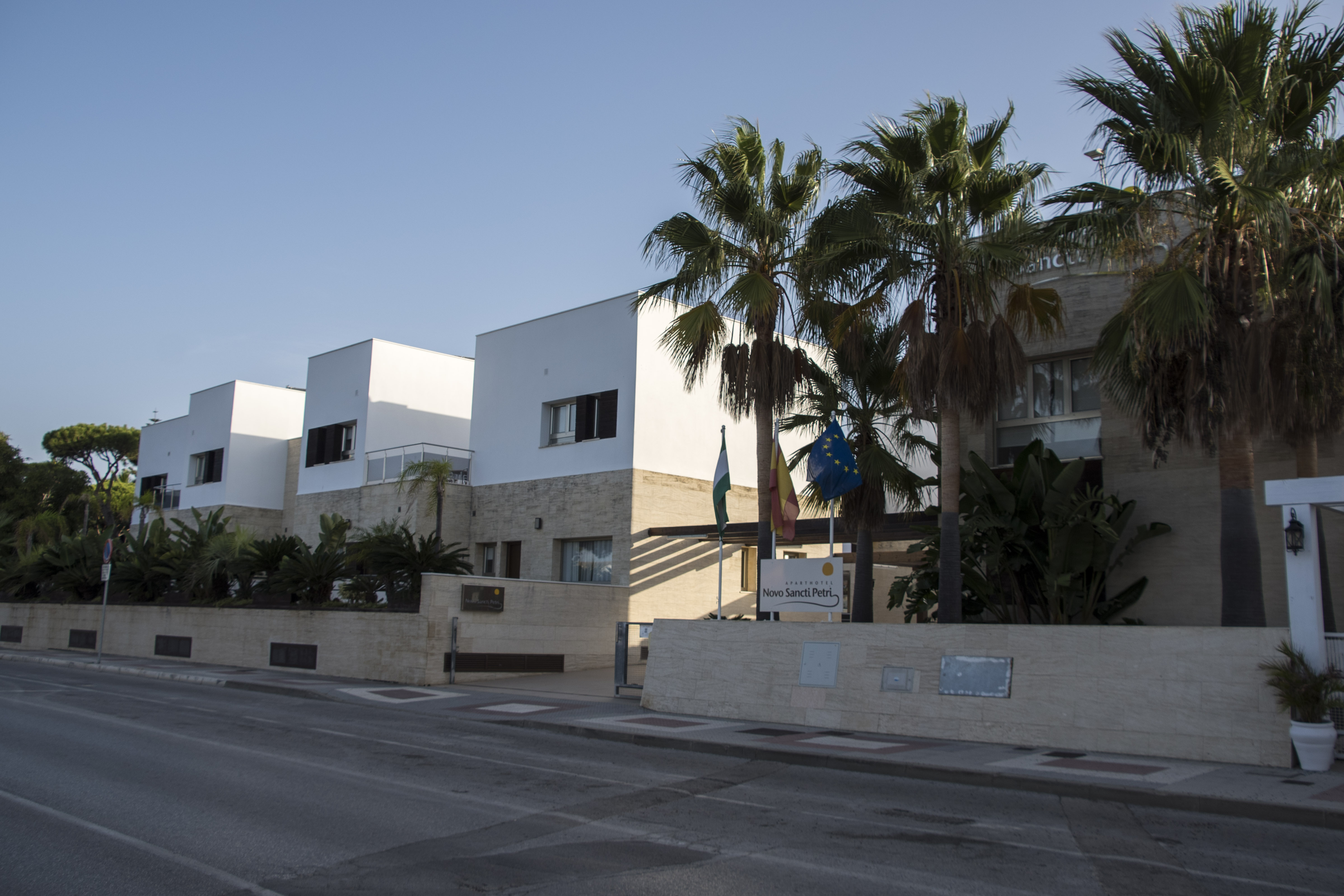Novo Sancti Petri Aparthotel