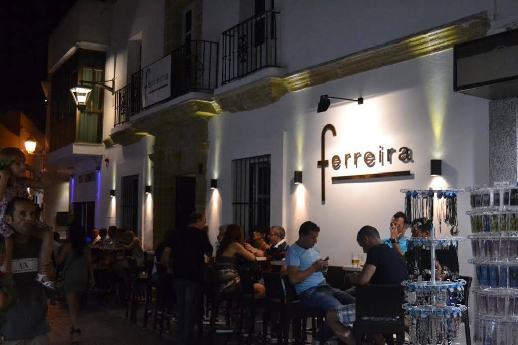 Ferreira Hostal