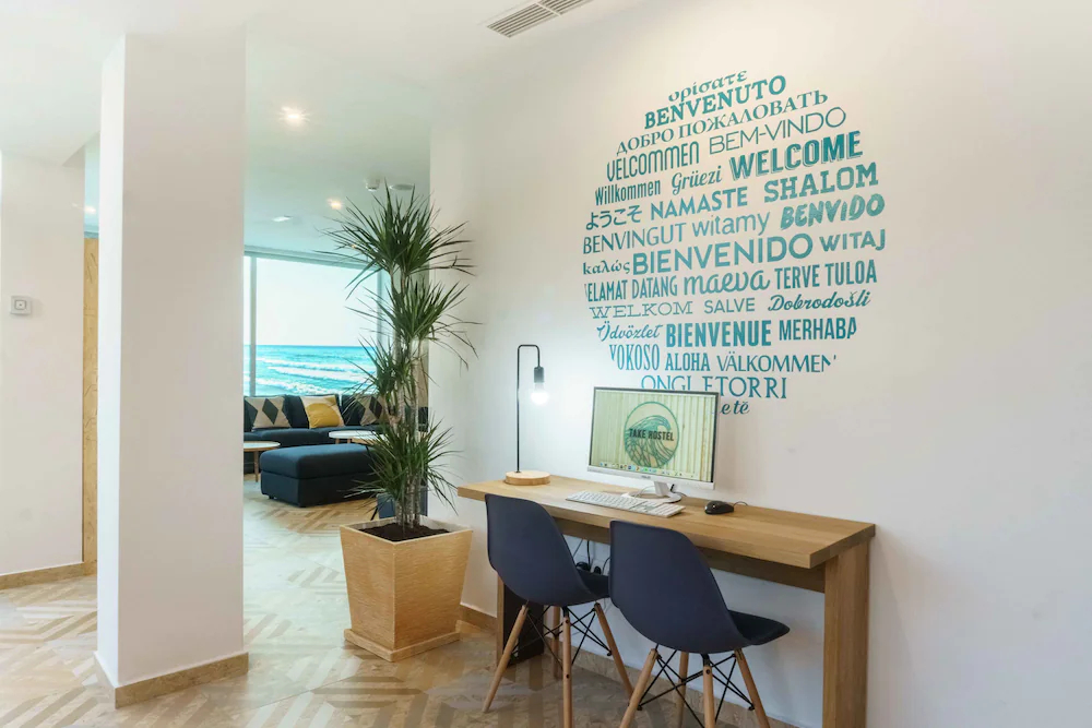Take Hostel Conil
