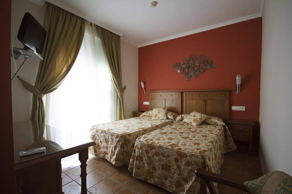 Hostal Costa Luz