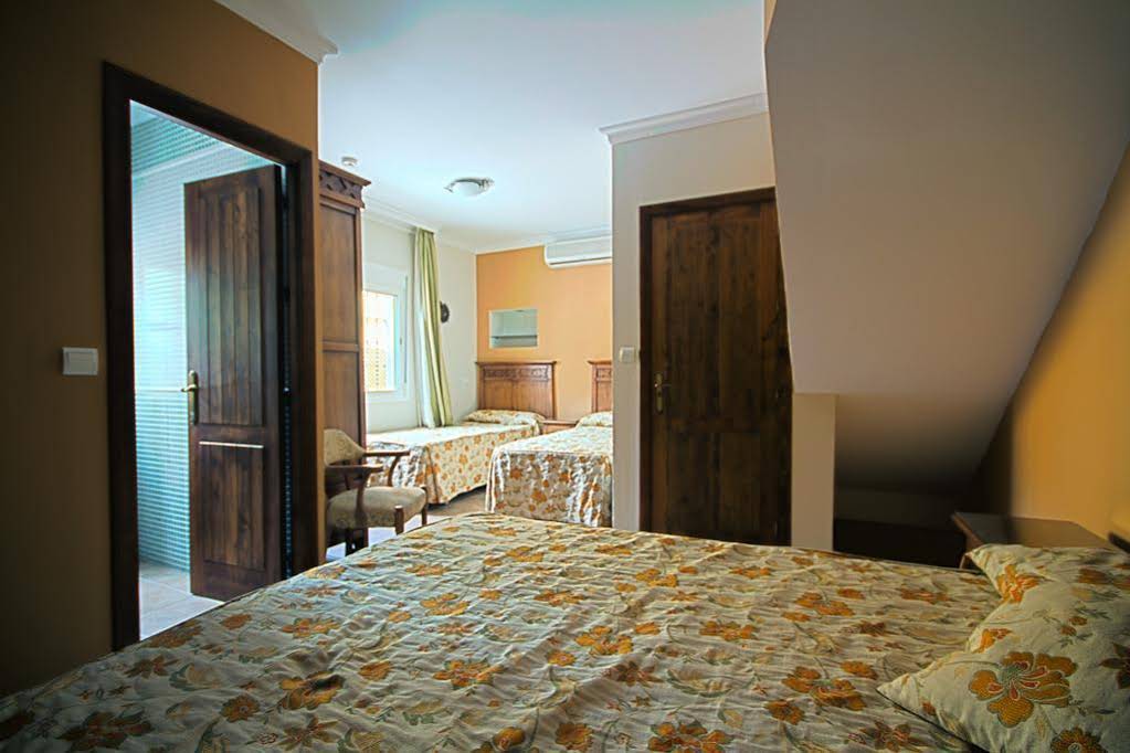 Hostal Costa Luz
