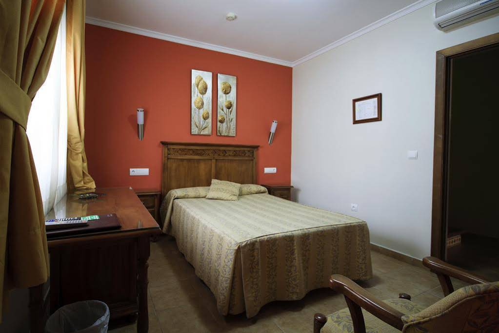 Hostal Costa Luz