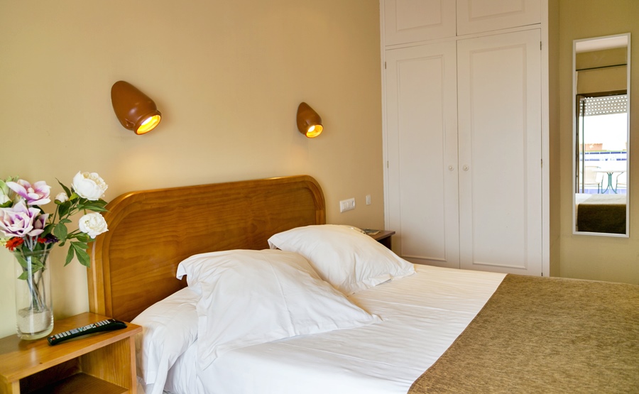 Hotel Los Cantaros