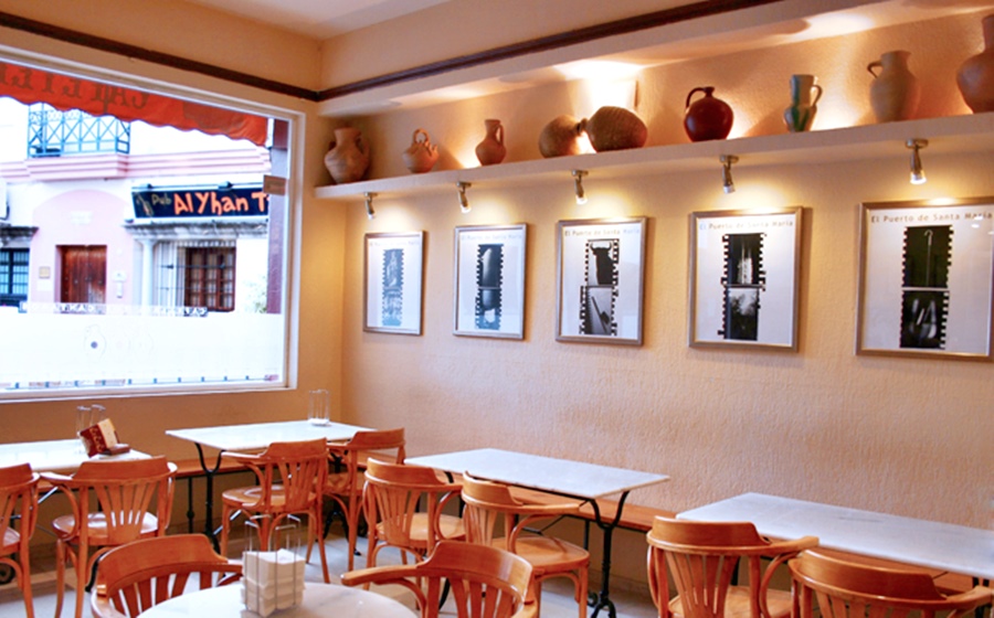 Hotel Los Cantaros